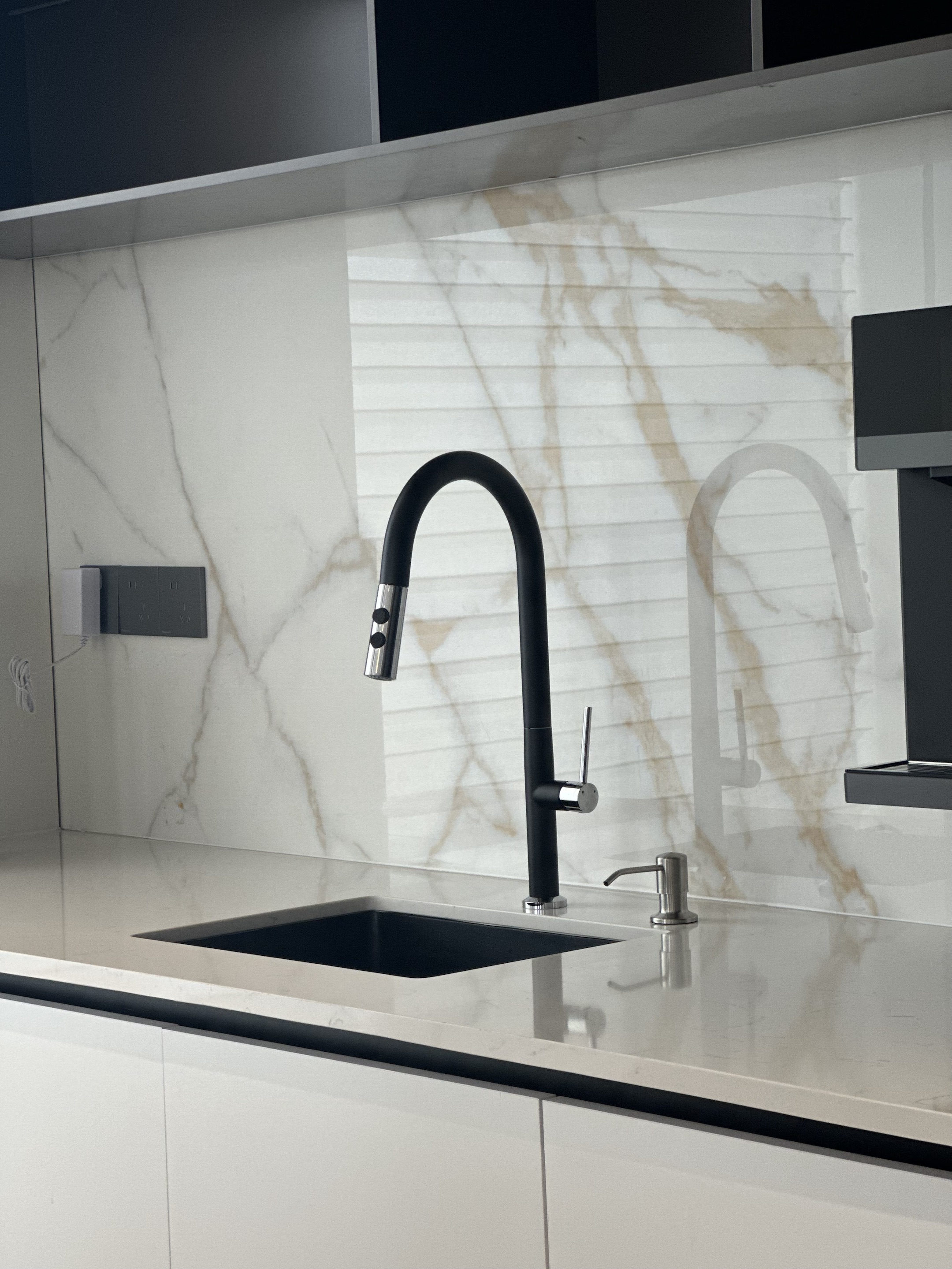Kitchen Faucet Materials Кухонные материалы для