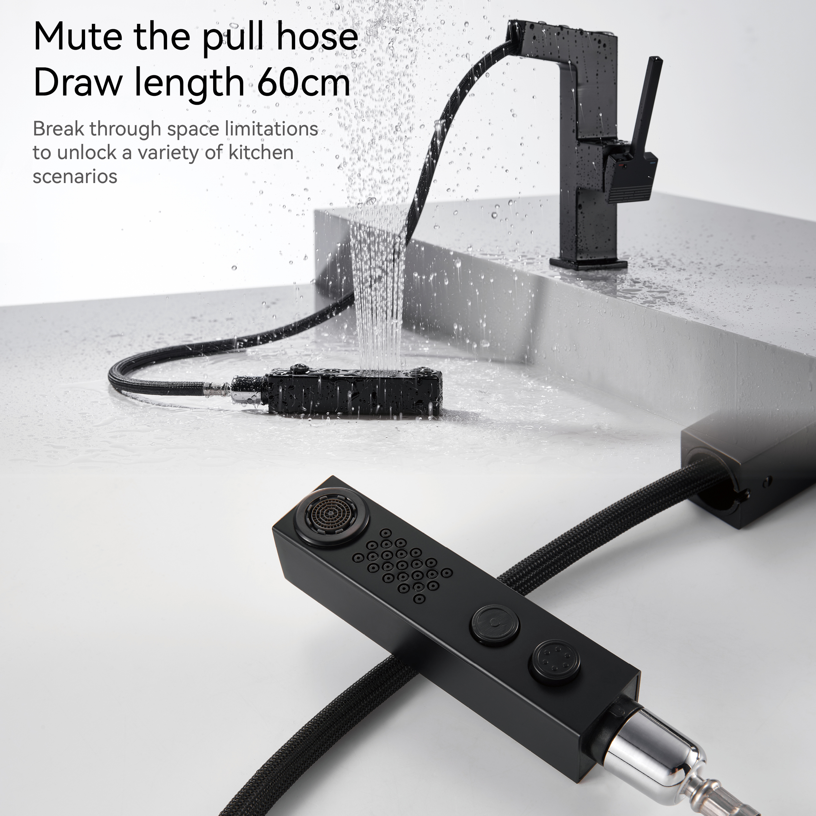 черный смеситель для ванной