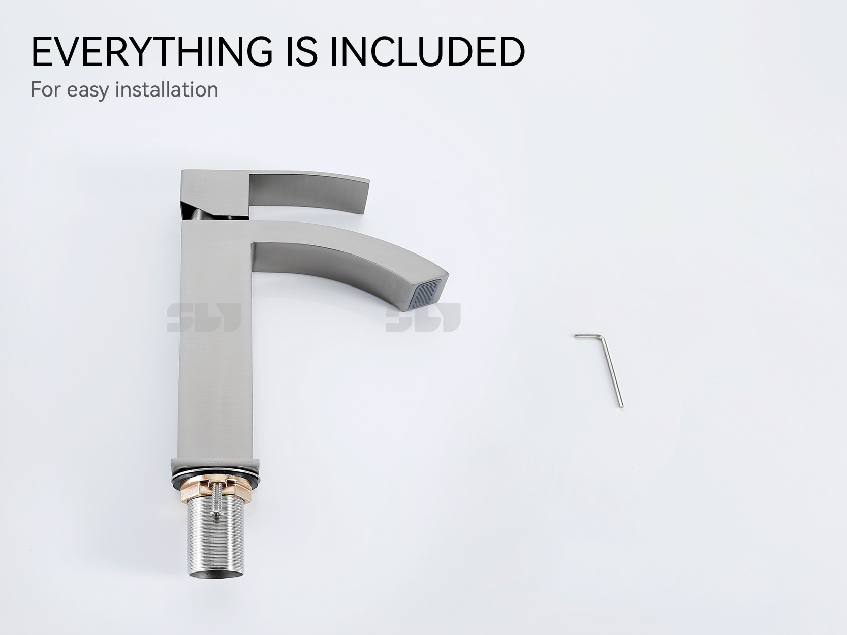 Кран ванной комнаты в одной отверстии