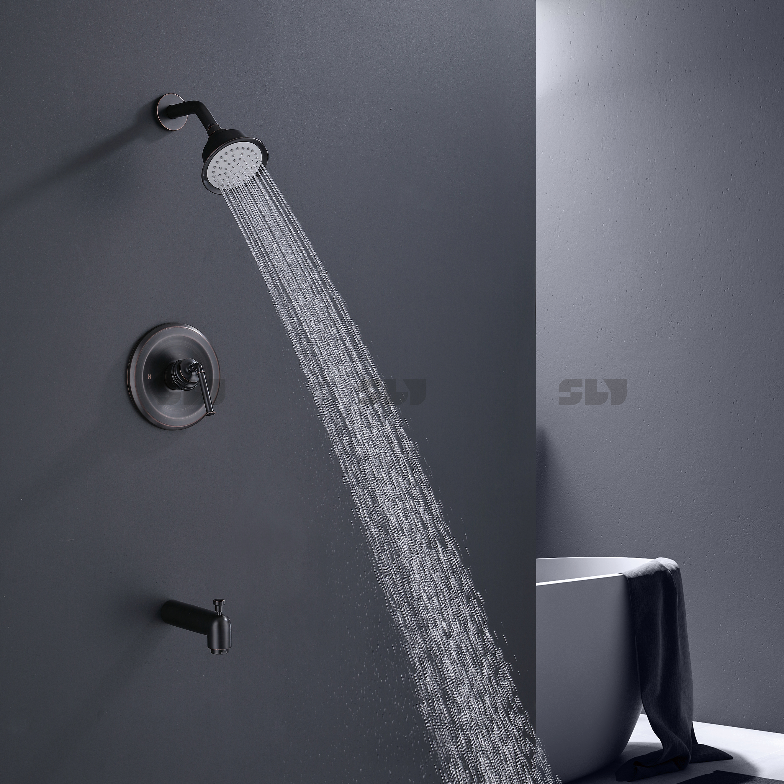  Смеситель для душа из латуни с двумя функциями 