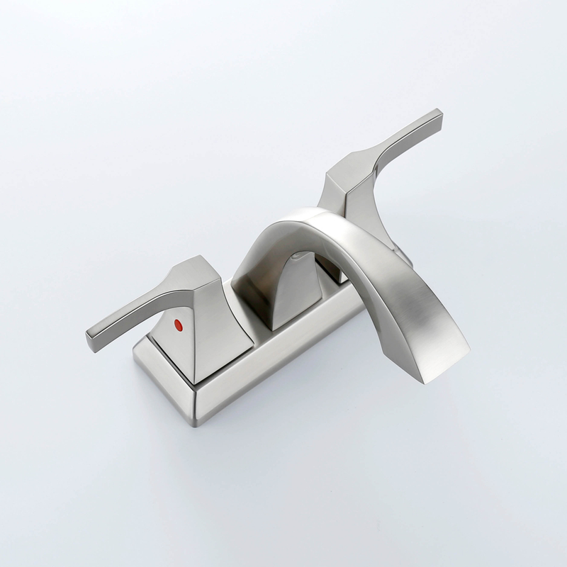 Хитрый новый прибытие Классический дизайн двойной ручки Центерсет Смеситель горячий/холодный кран для ванной комнаты