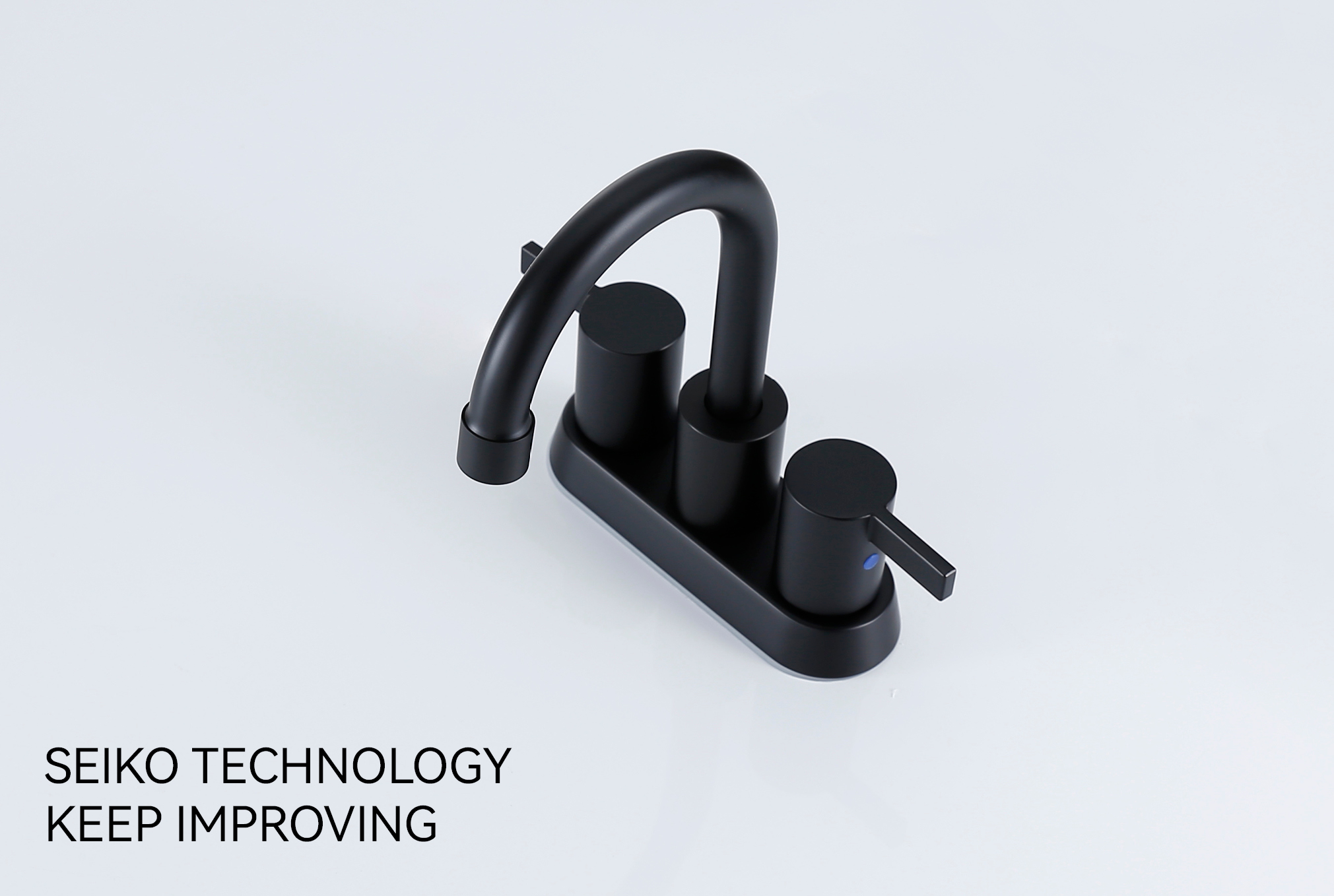 тремя отверстиями для ванной комнаты 