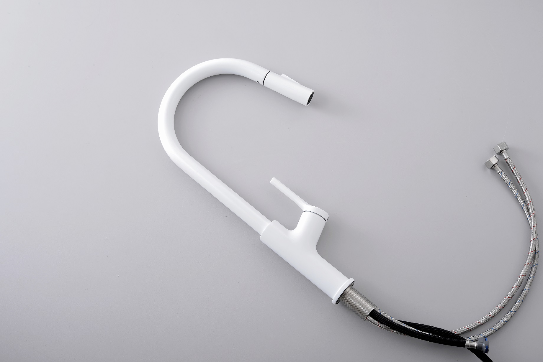 Вытащить кухонный кран