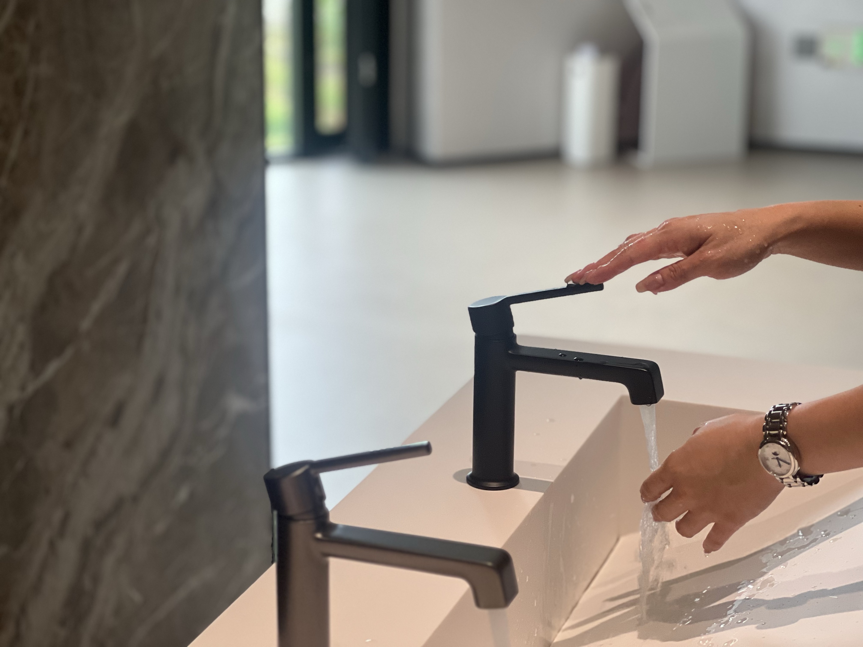 смесители ванной комнаты с одной ручкой